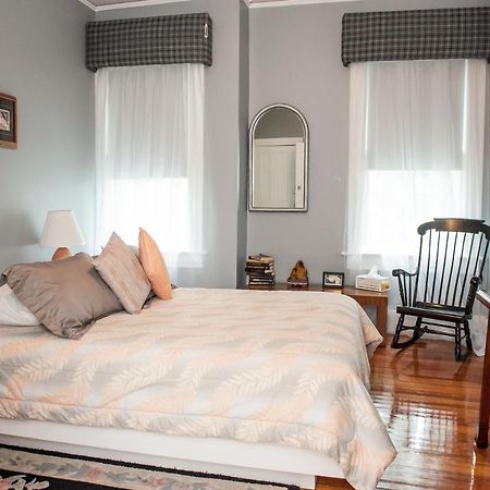 Cedars & Beeches Bed & Breakfast Long Branch Ngoại thất bức ảnh